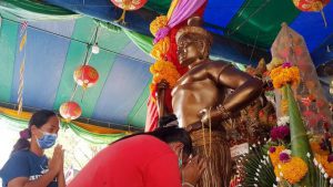 เลของค์ท้าวเทพพนาสูร