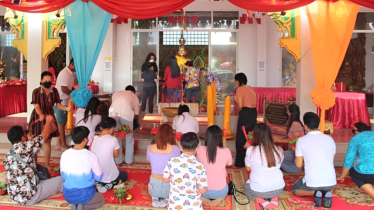 แก้บน ท้าวเวสสุวรรณ
